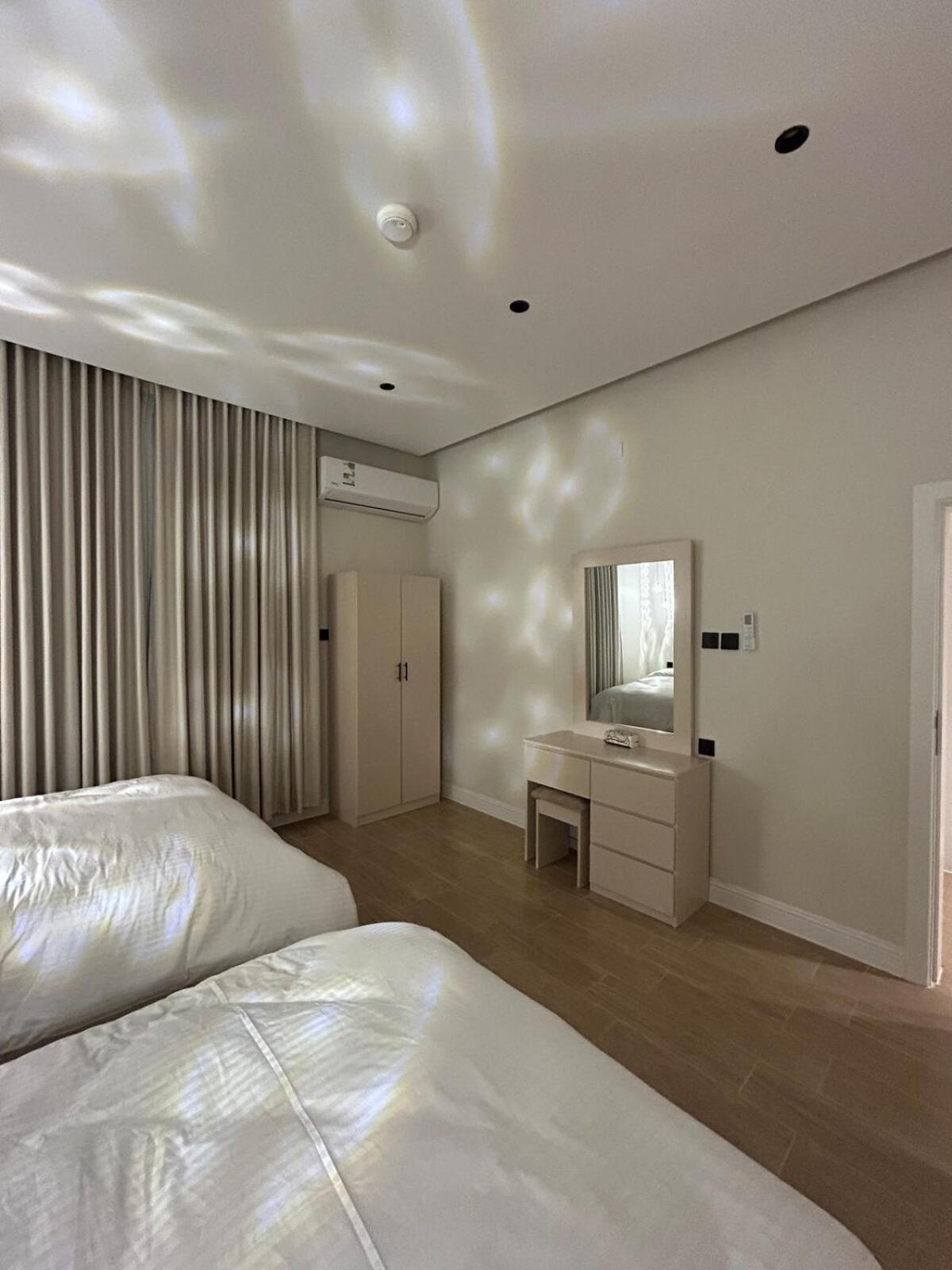 2bd-apartment Apartment *