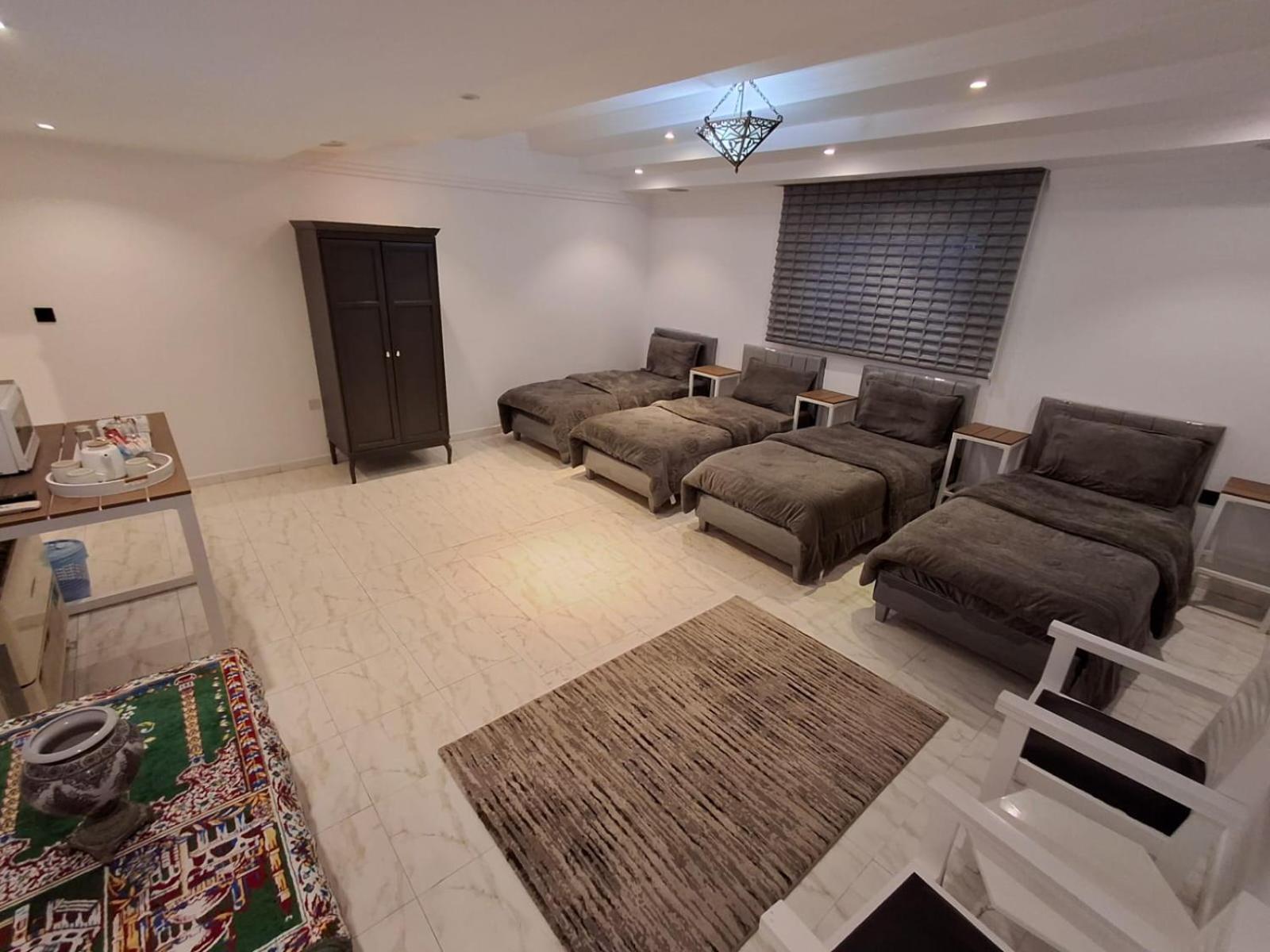 دار ورد قريب للحرم Apartment *
