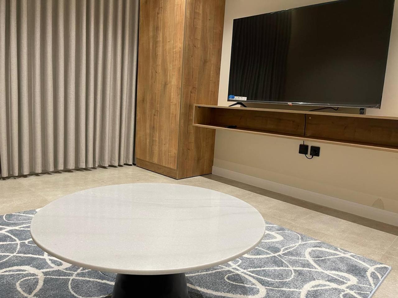 Maz Apartment *