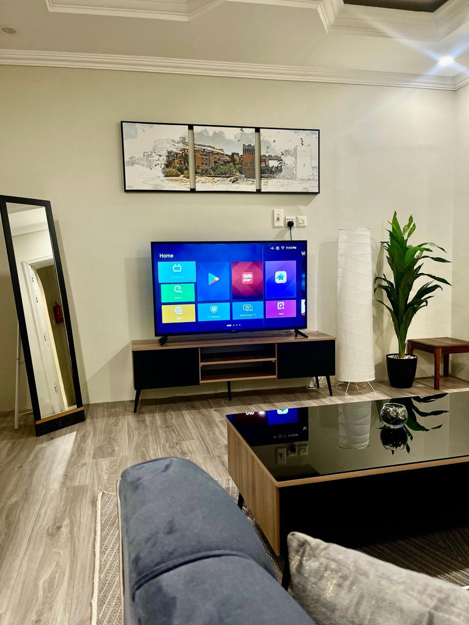 The Luxe 3 Apartment *