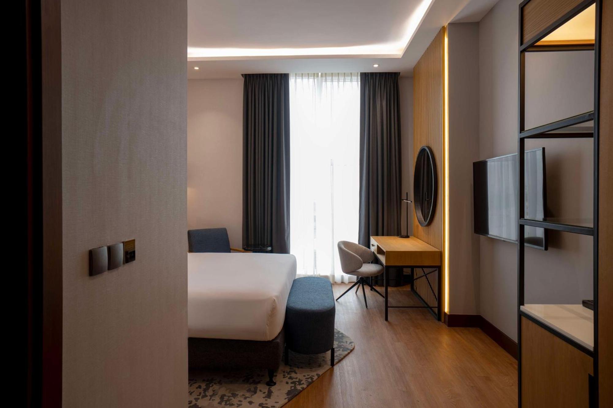 Radisson Madinah Hotel 4*
