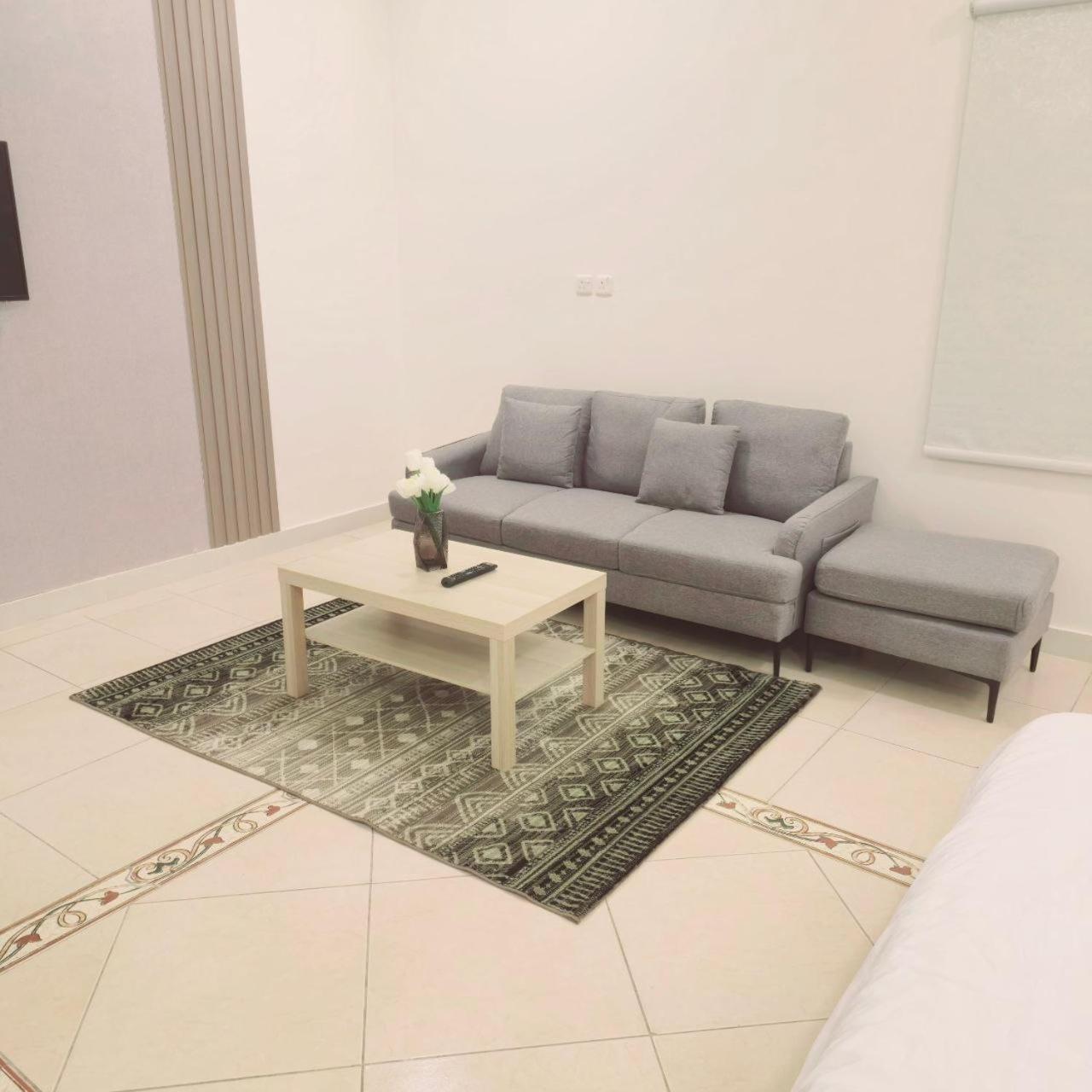 السلطان سكنية مستقلة Private Independent Apartment *