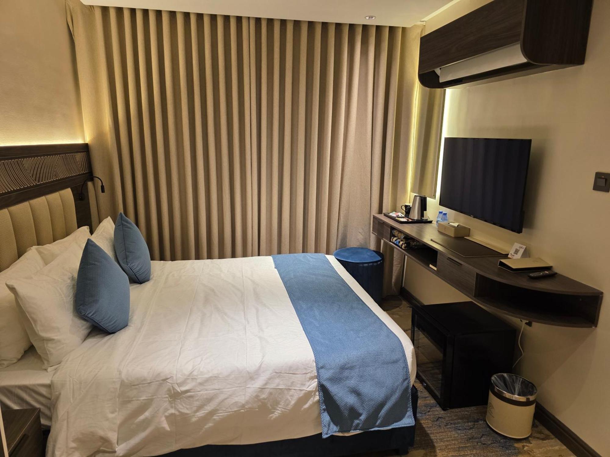 Sedra Global Hotel 4*