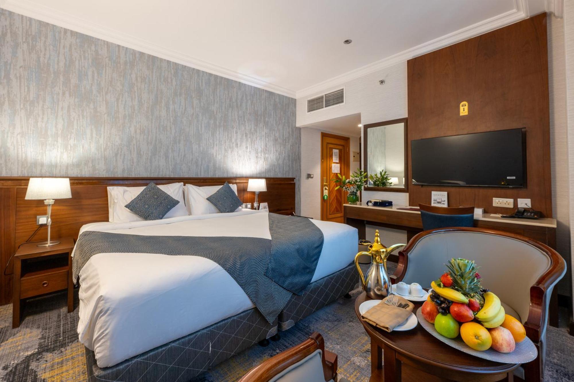 Nozol Royal Hotel 4*