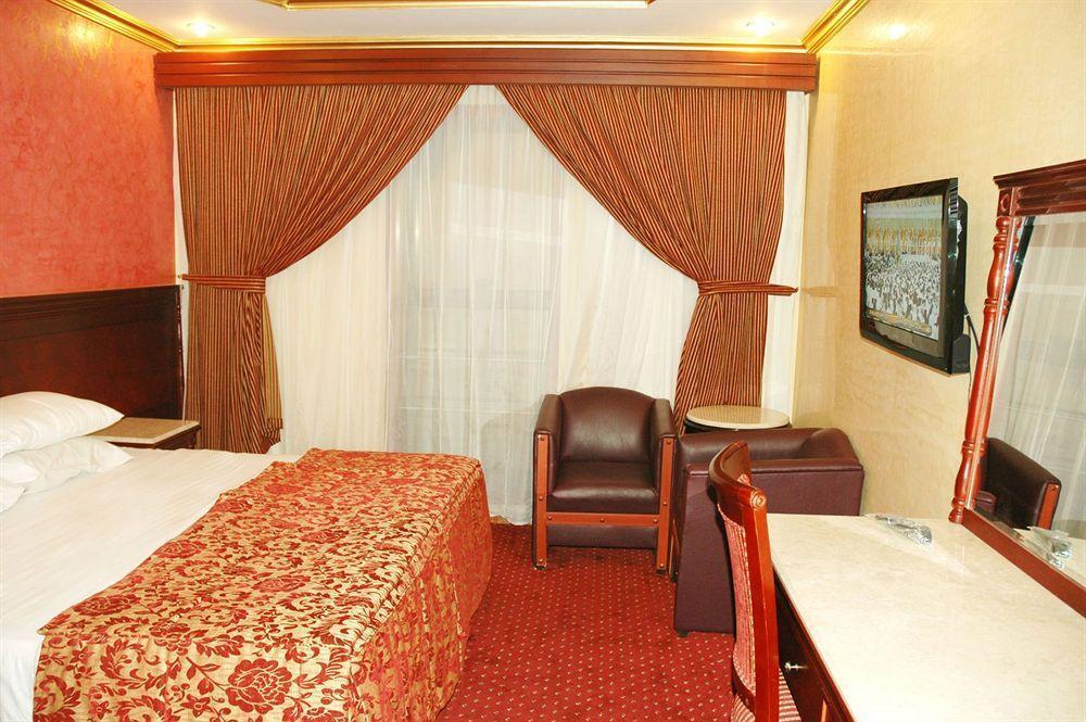 Makkah Dar Al Manasek 4*