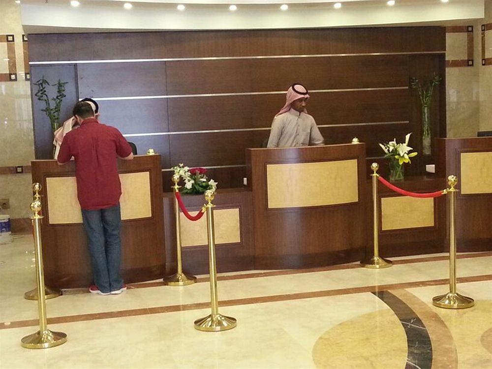 Nozol Royal Hotel