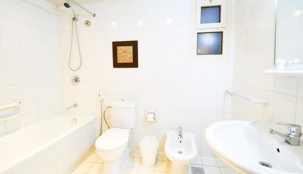 Luxurious Al Rawdah Suites