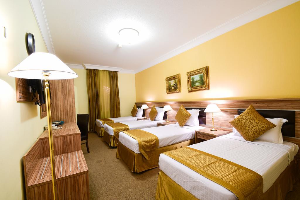 Luxurious Al Rawdah Suites Hotel 3*