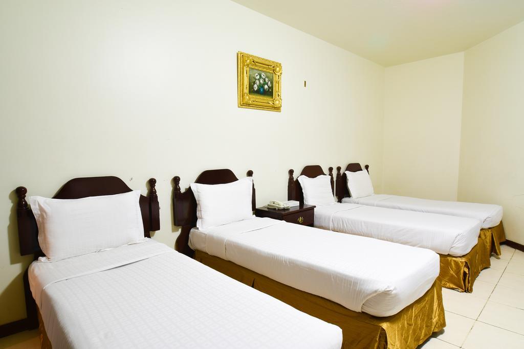 Luxurious Al Rawdah Suites Hotel Medina