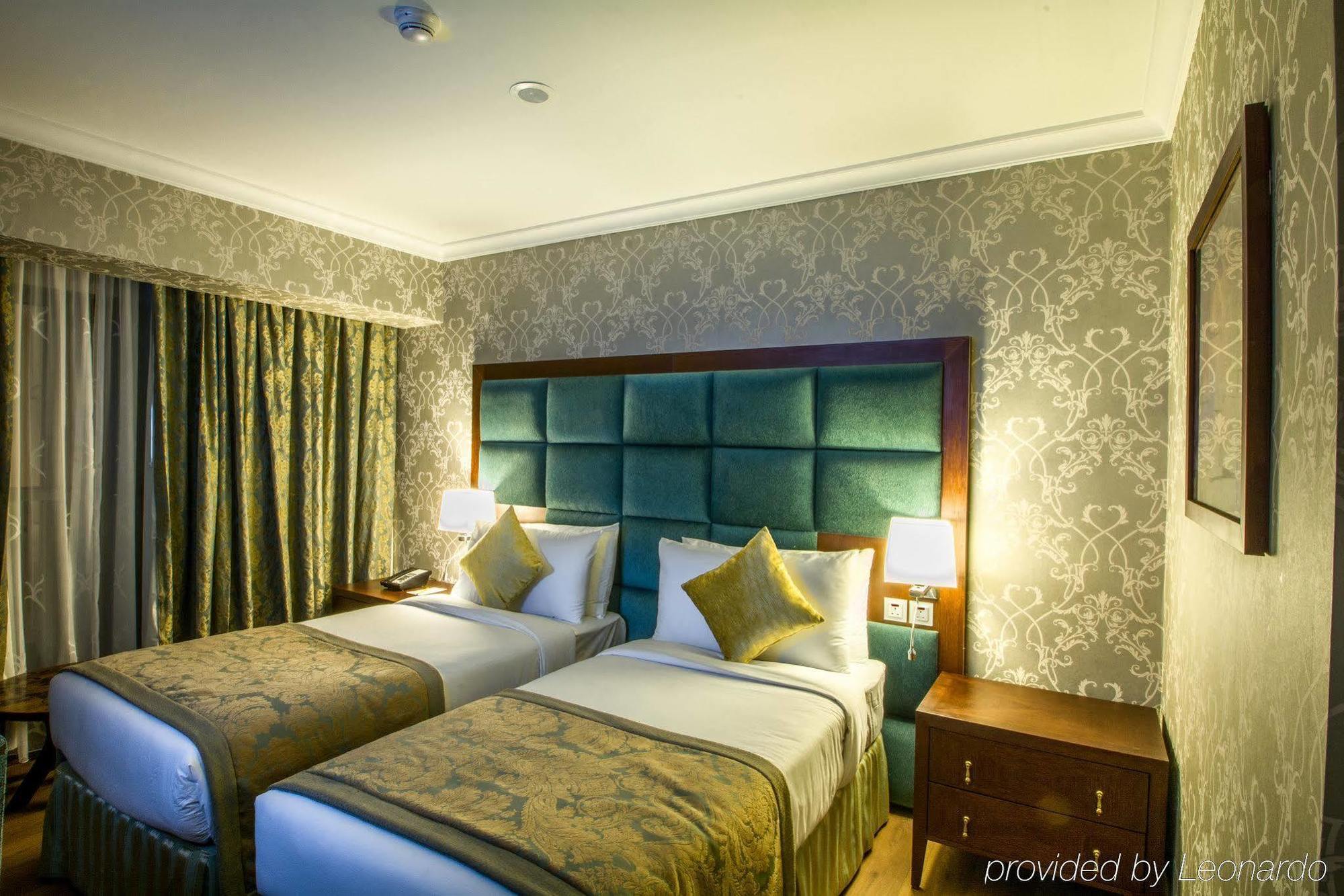 Al Aqeeq Madinah Hotel 5*