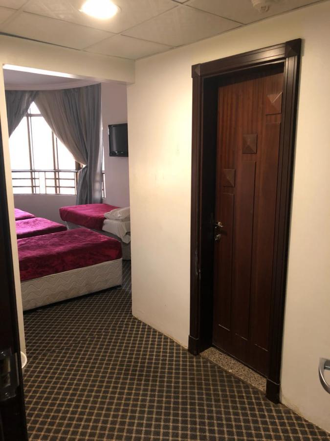 Hotel Rawasi Al Salam *