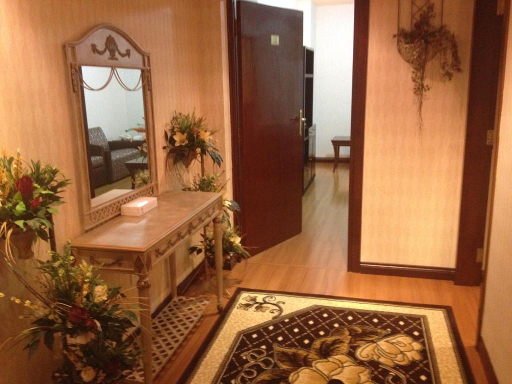 Hotel Luxurious Al Rawdah Suites Medina