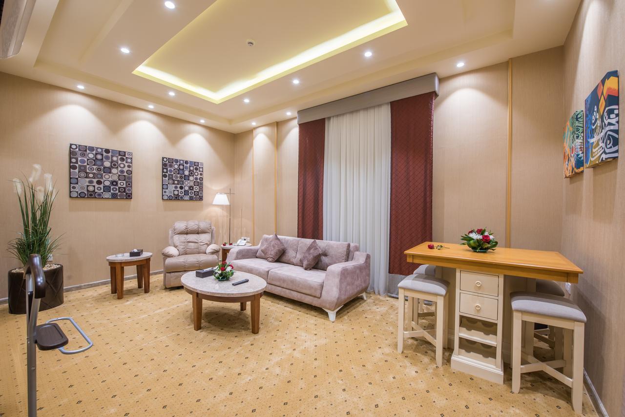 N Platinum Hotel Medina