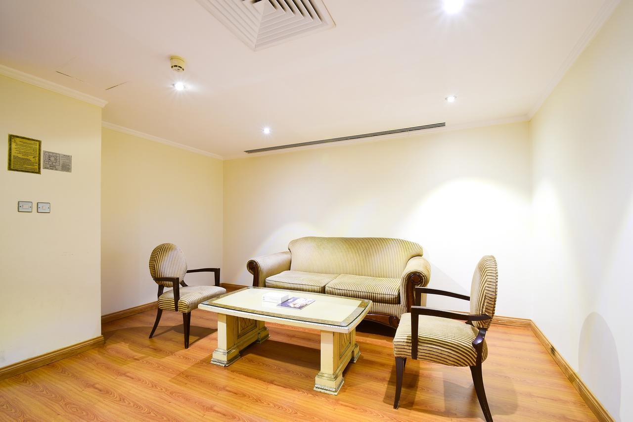 Luxurious Al Rawdah Suites Hotel Medina
