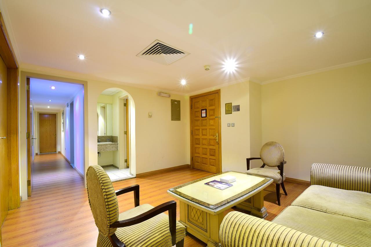 Hotel Luxurious Al Rawdah Suites Medina
