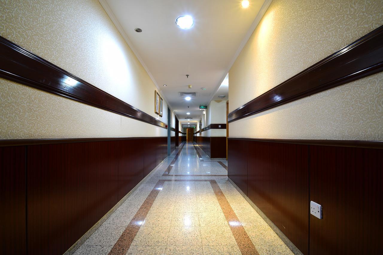 Luxurious Al Rawdah Suites 3* Medina