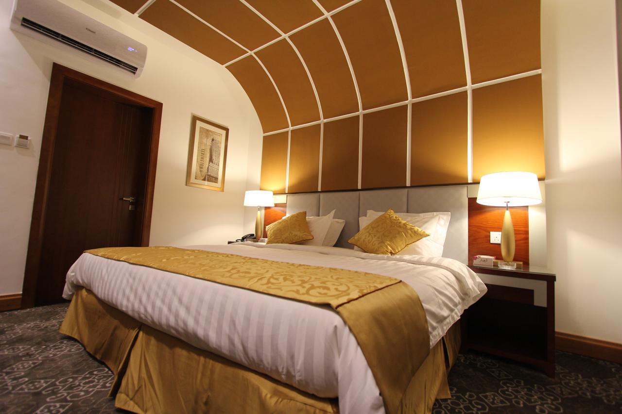 X Platinum Hotel 4*