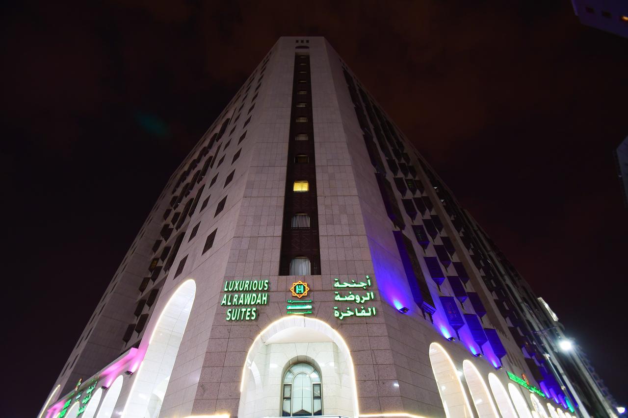 Hotel Luxurious Al Rawdah Suites 3*