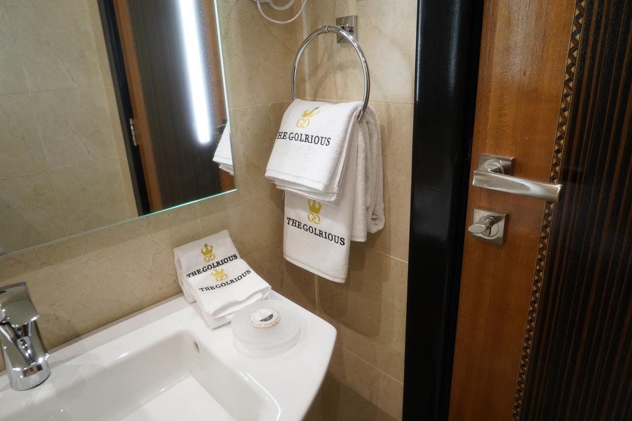The Glorious 4* Medina