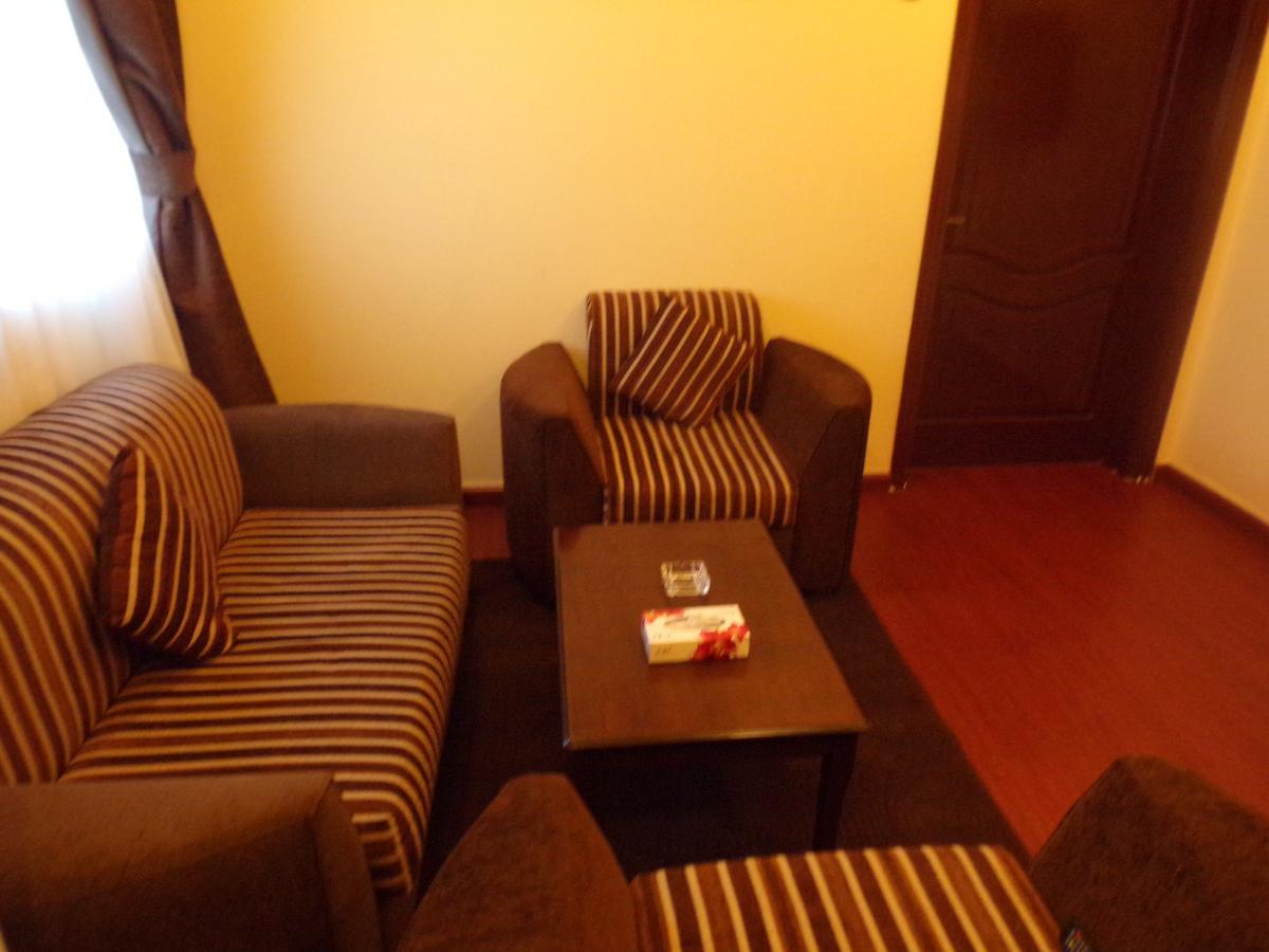 Zahrat Al Saleh Hotel 3*