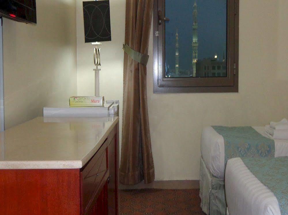 Ishraq Al Bustan Hotel 3*