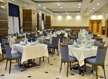 Nozol Royal Hotel 4*