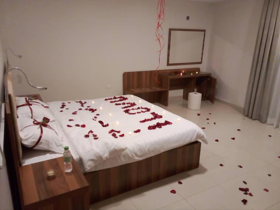 شقق الماسية للوحدات السكنية المفروشة Hotel *