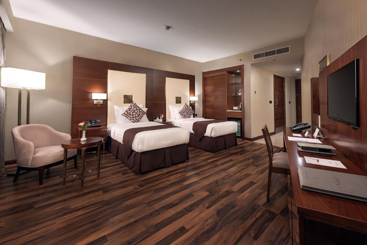 Rua Al Hijrah Hotel 3*