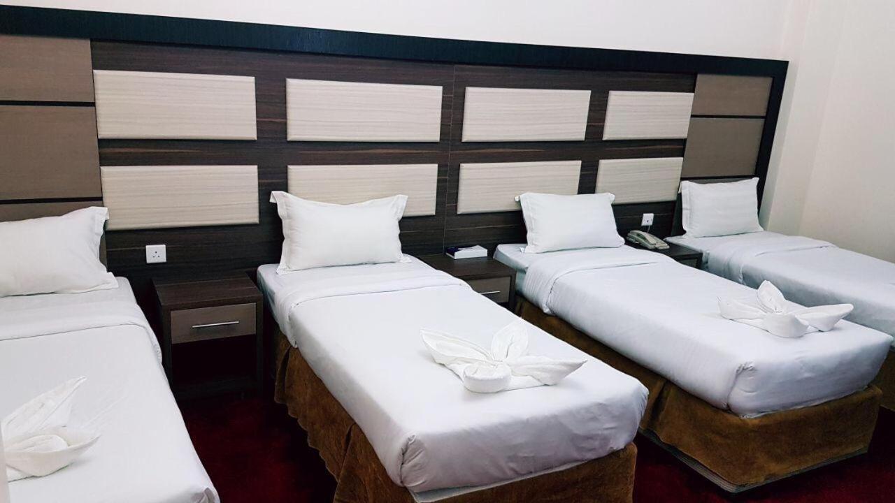 Nada Taiba Hotel *