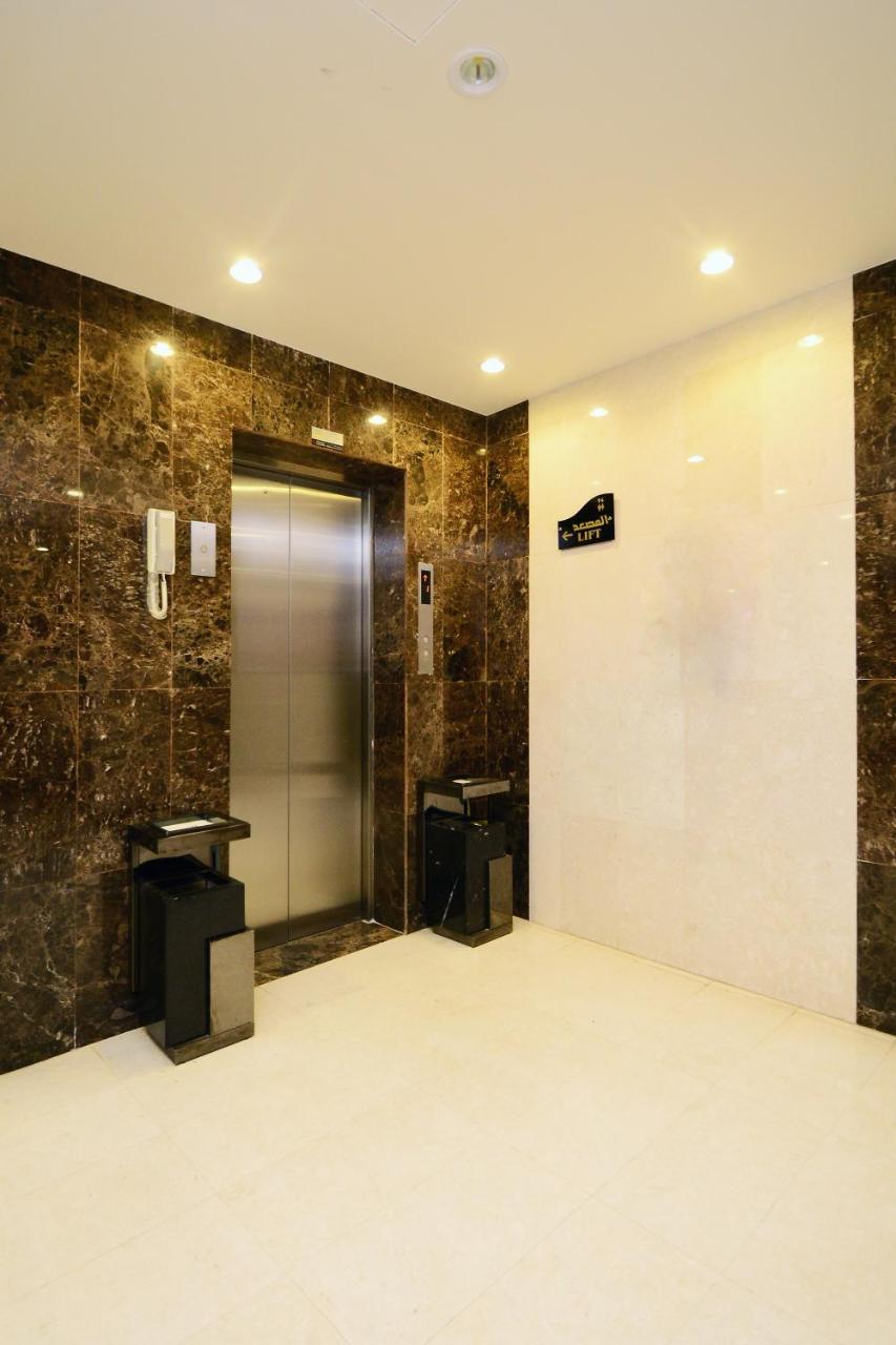 Pine Tree Suites Al Alya Aparthotel *