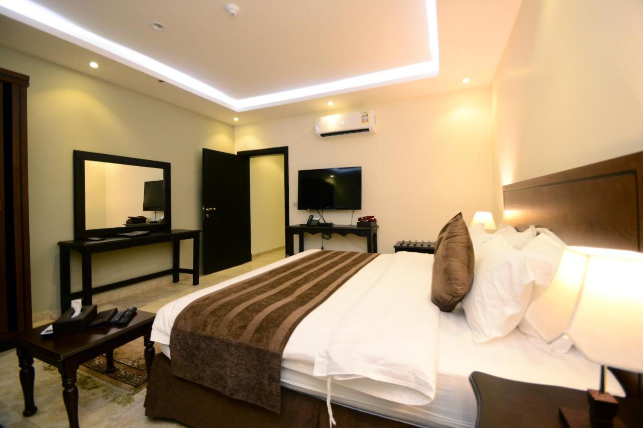 Pine Tree Suites Al Alya