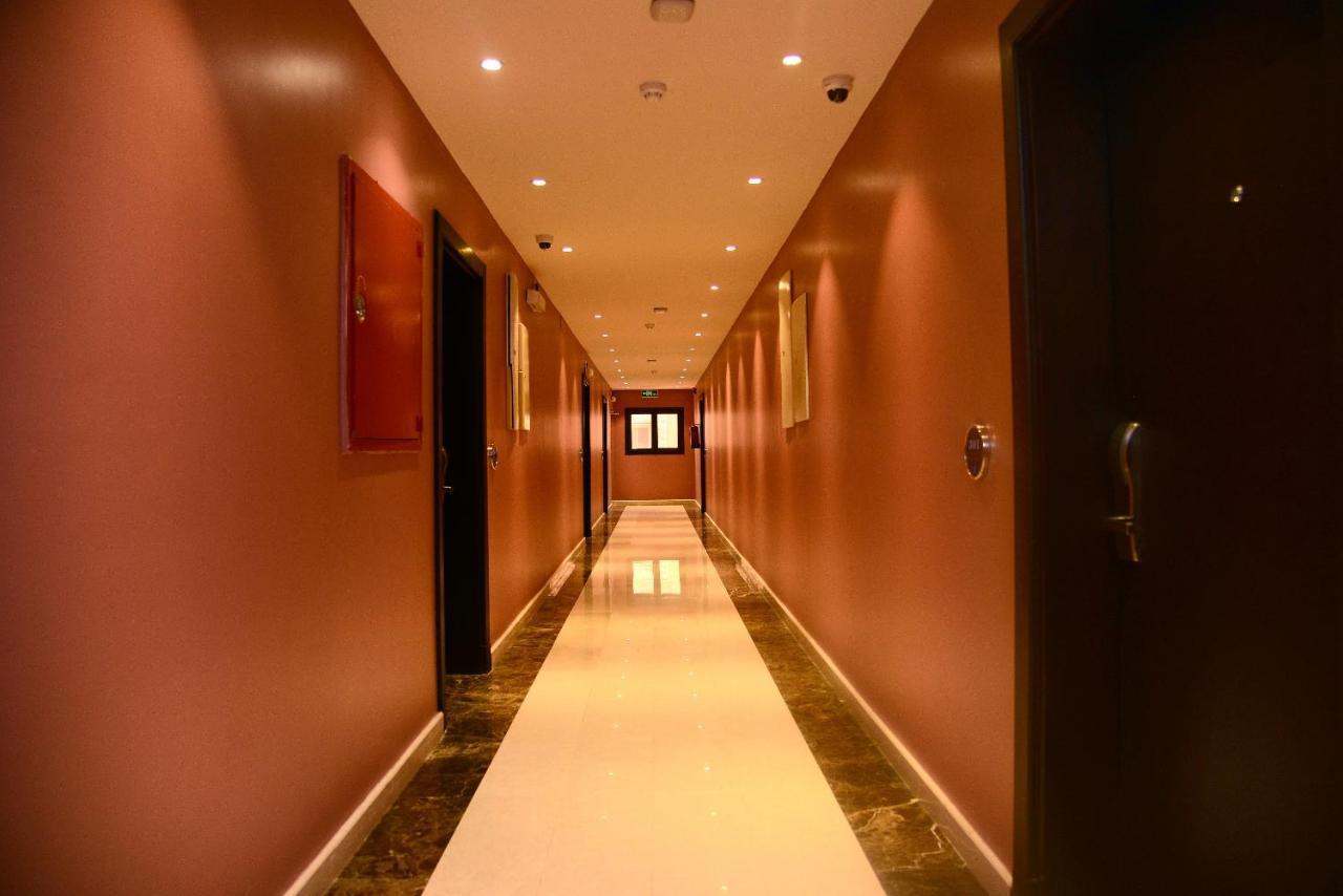 Aparthotel Pine Tree Suites Al Alya