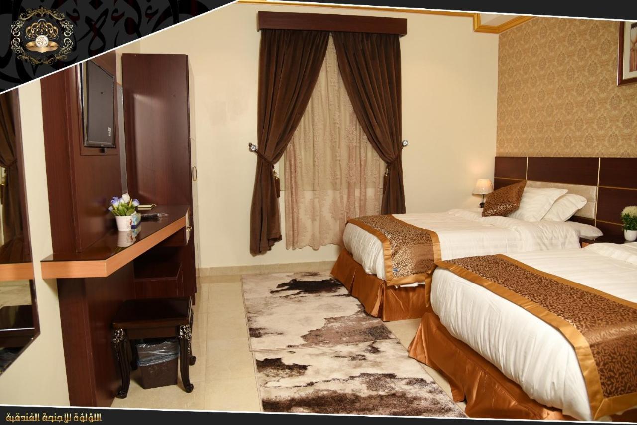Hotel Pearl Palace Suits 4*
