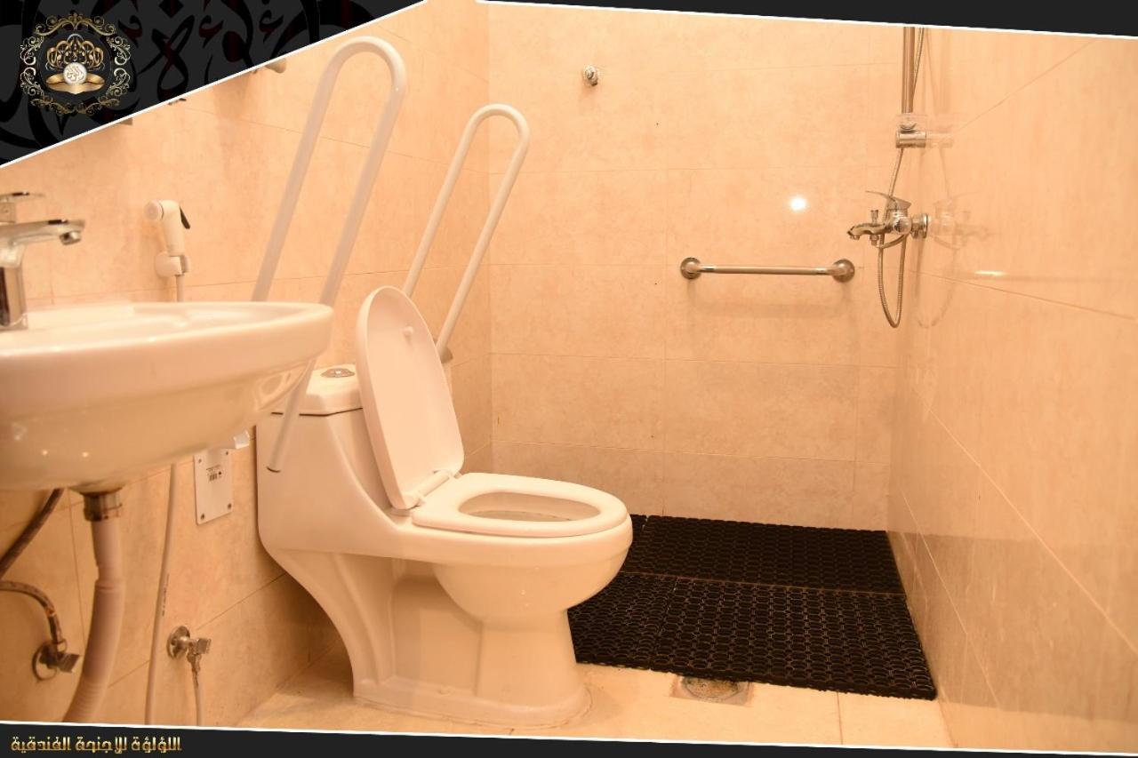 Pearl Palace Suits Hotel 4*