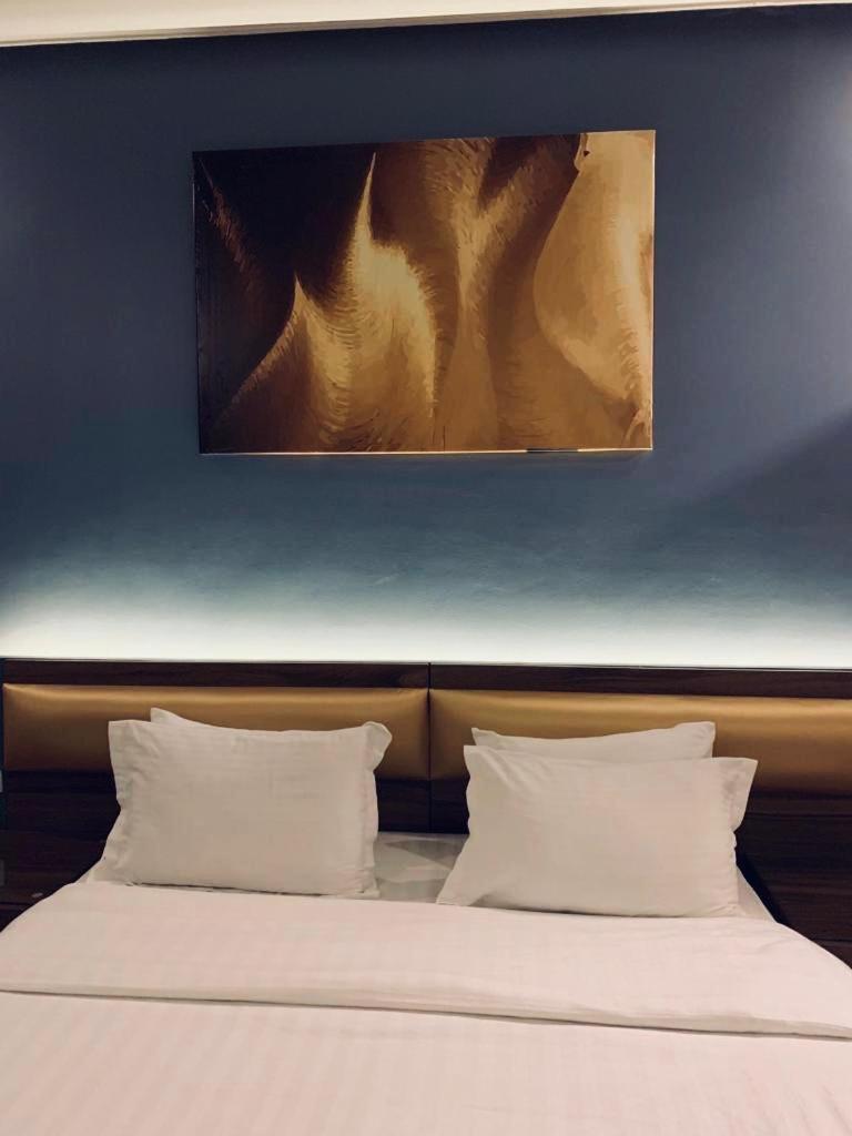Platinum The First Hotel Medina