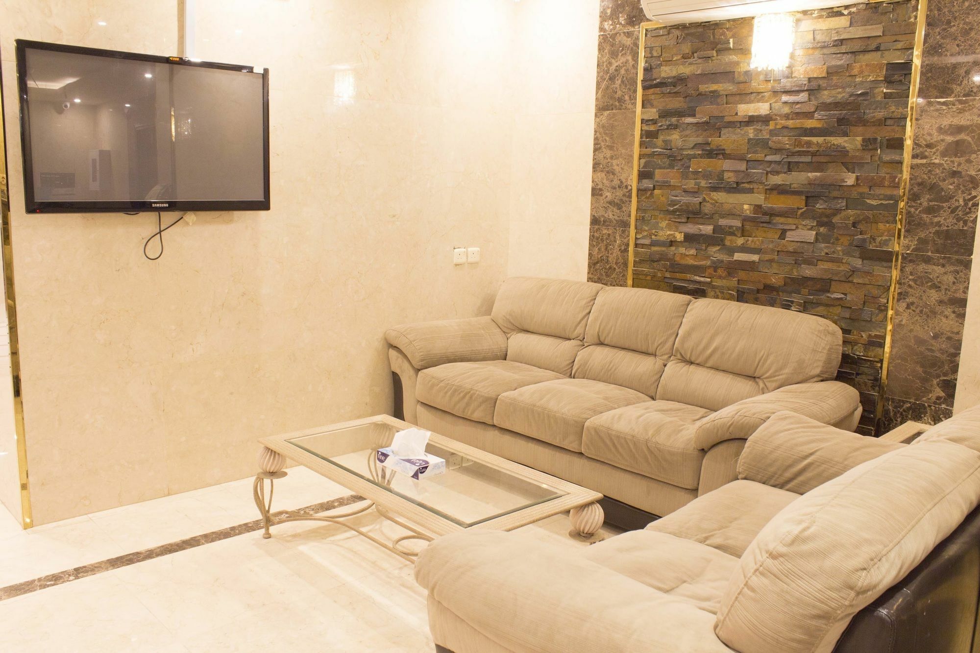 Aparthotel Dosh