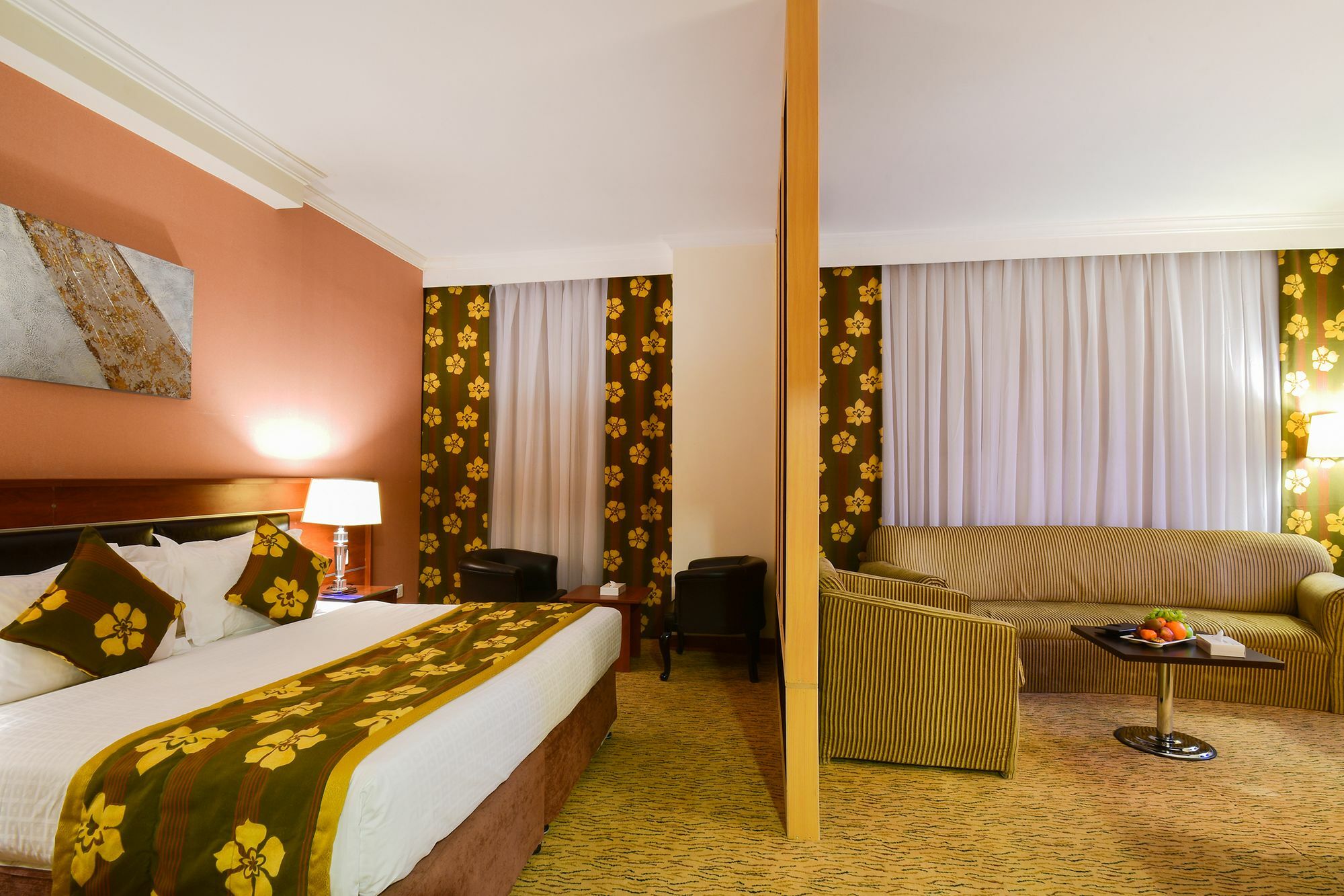 Golden Tulip Al Ansar Hotel 3*