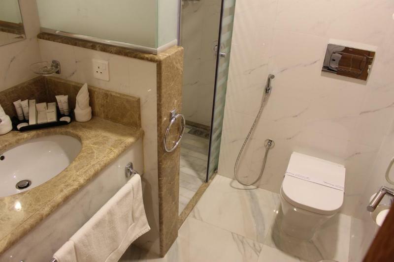 Hotel Tulip Al Daar Rawafid