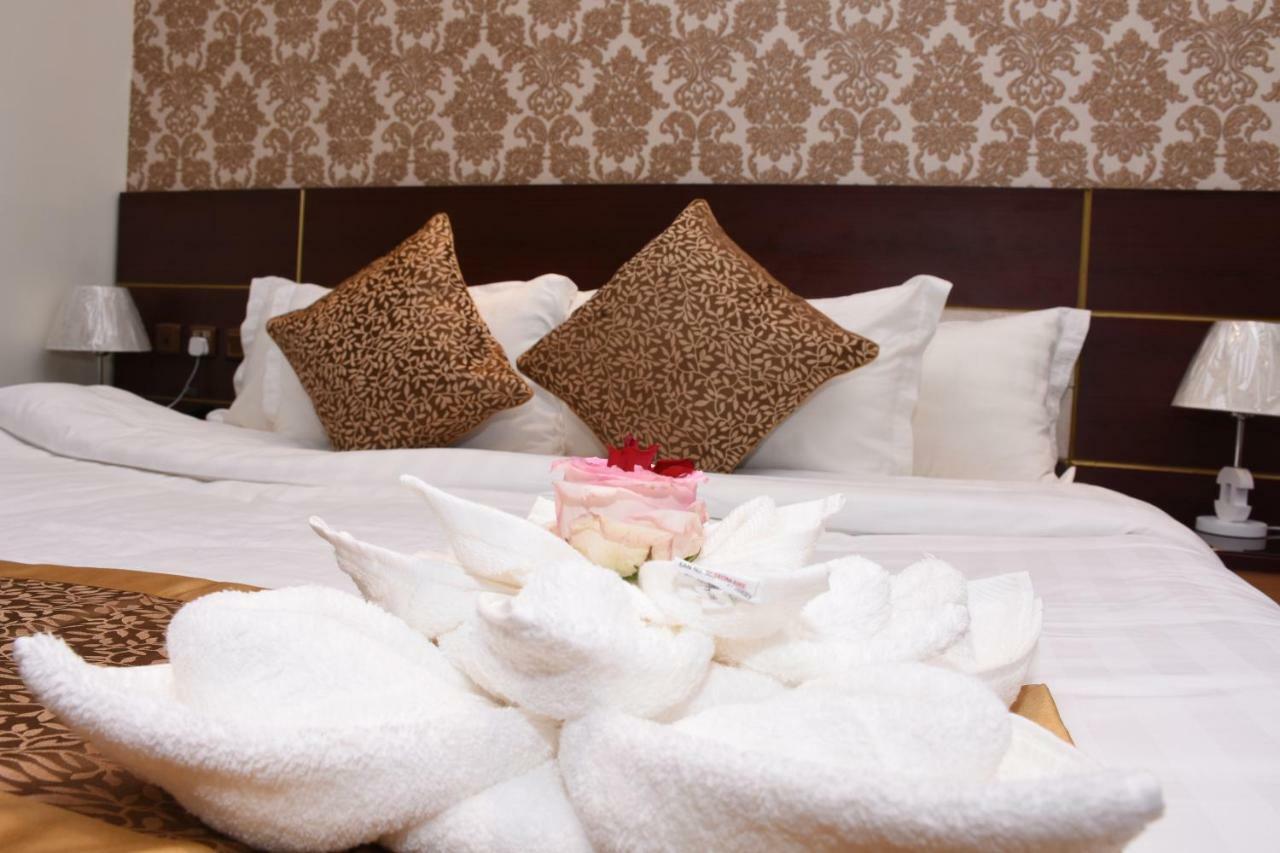 Pearl Palace Suits 4* Medina