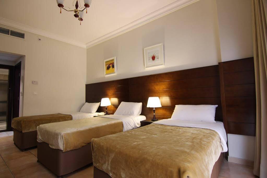 Hotel Manazel Alaswaf Medina
