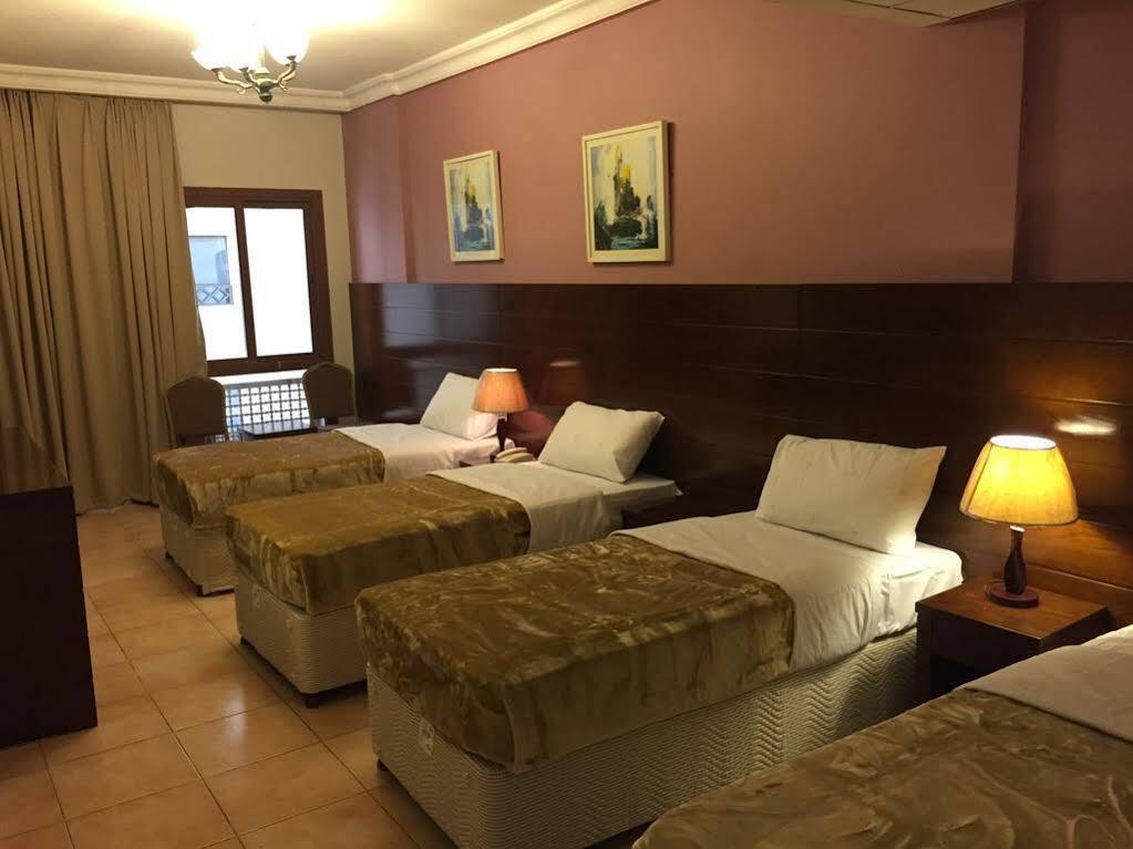 Manazel Alaswaf Hotel
