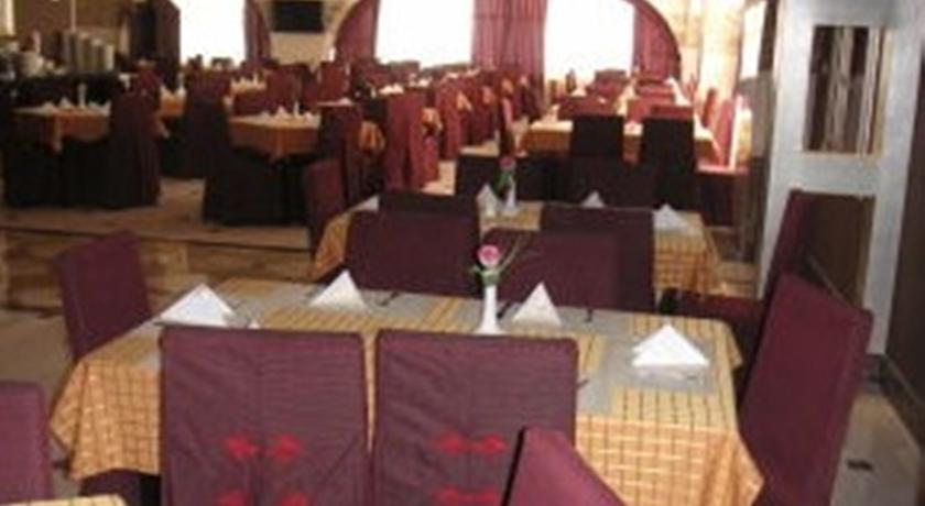 Elaf Al Huda Hotel 4*