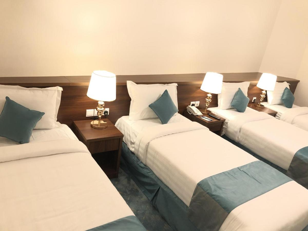 Zaha Al Madina Hotel