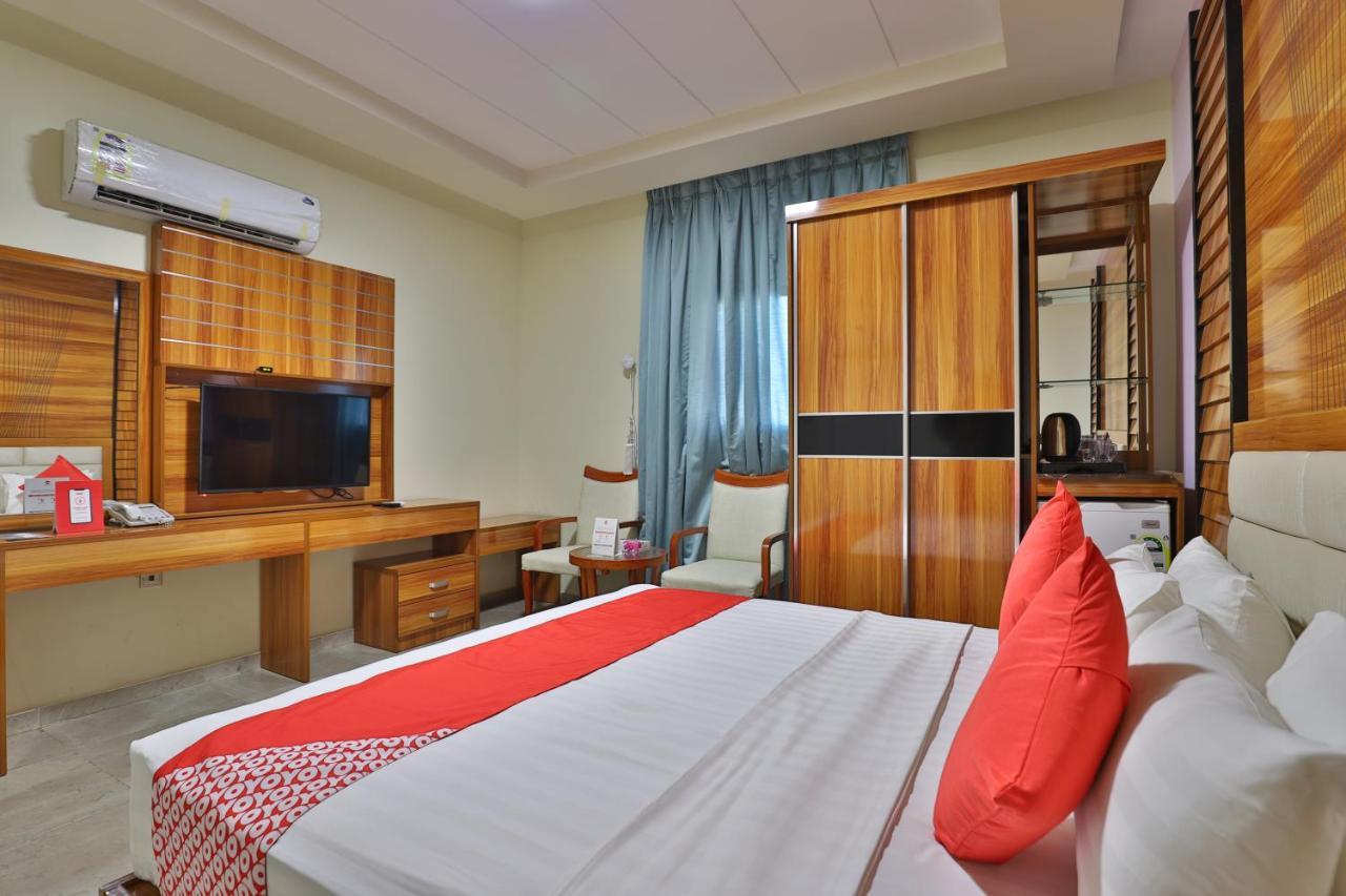 Hotel Blue Diamond 3*