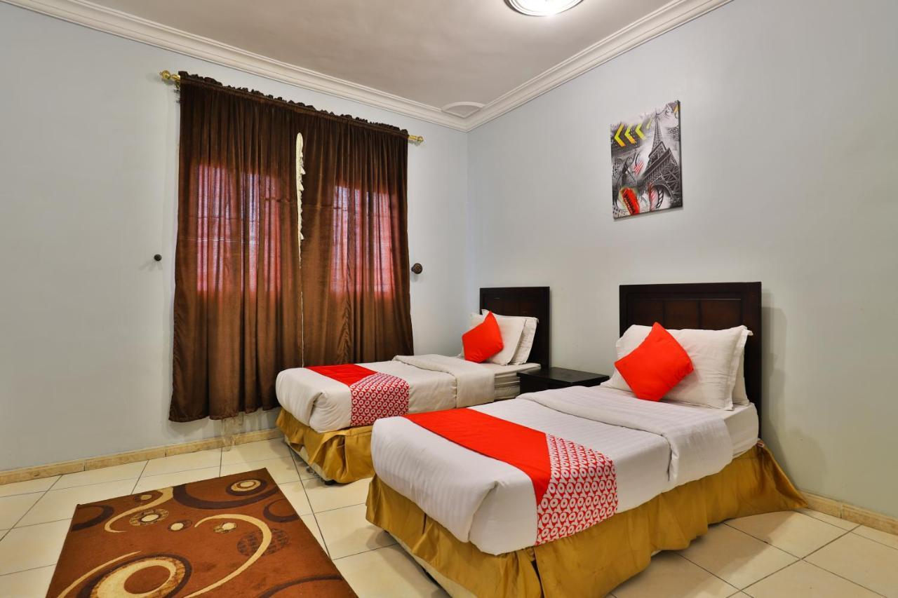 Hotel Oyo 431 Marina Taiba