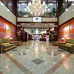 Luxurious Al Rawdah Suites
