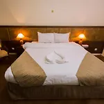 Al Zahra Hotel