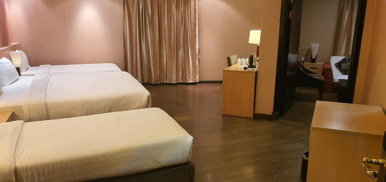 Shomookh Hotel