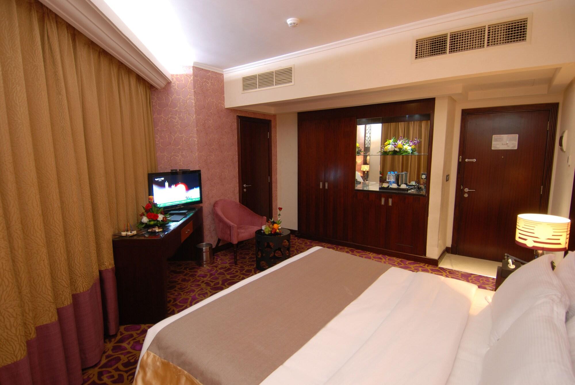 Gloria Al Madinah Al Fayroz Al Massi Hotel