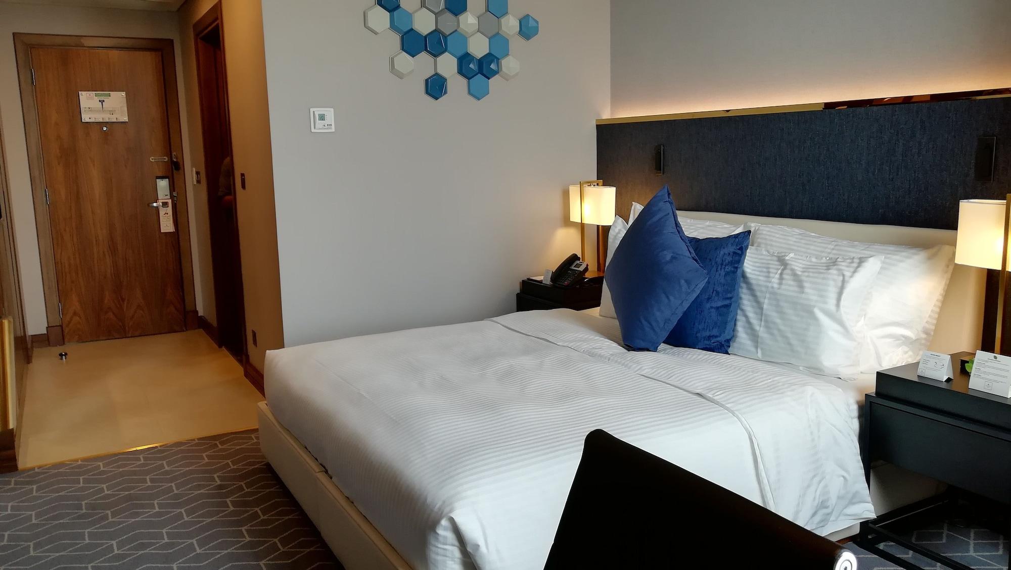 Millennium Madinah Airport Hotel 5*